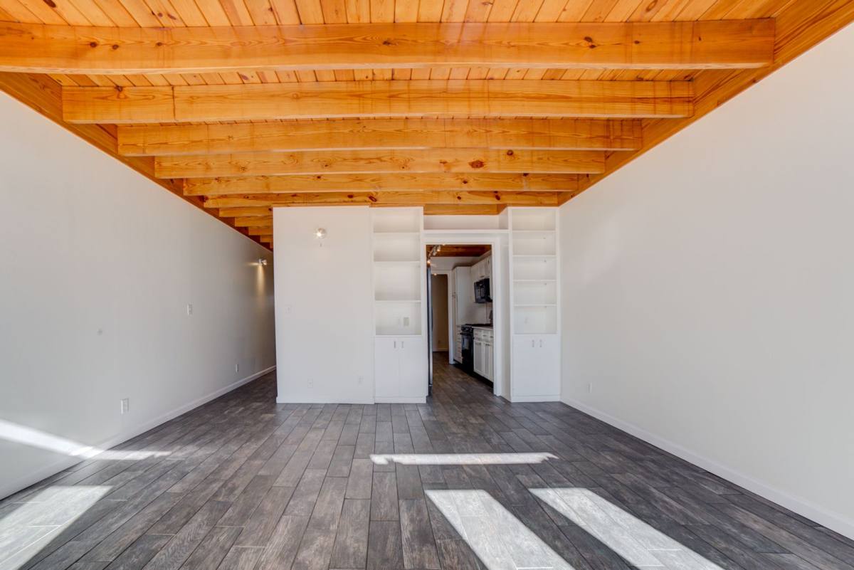 Condo for rent at 1616 S Peoria, Tulsa, OK 74120