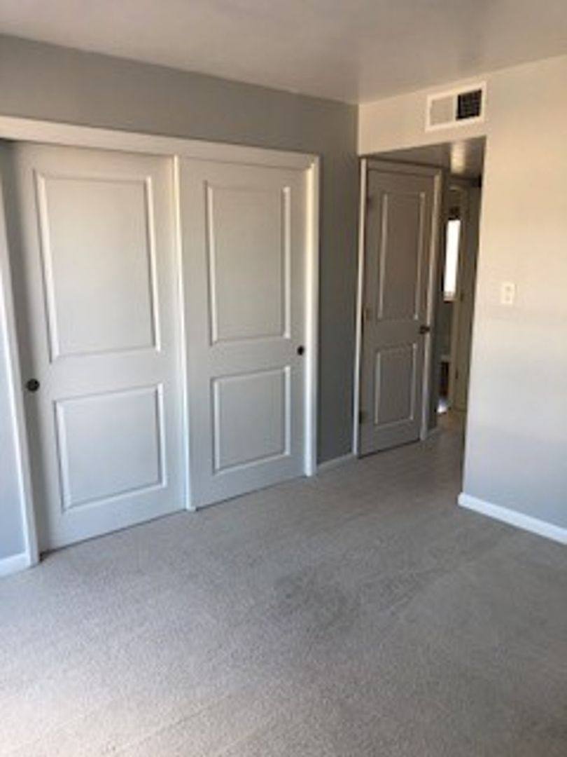 Condo for rent at 1601 Pennsylvania St NE, Albuquerque, NM 87110