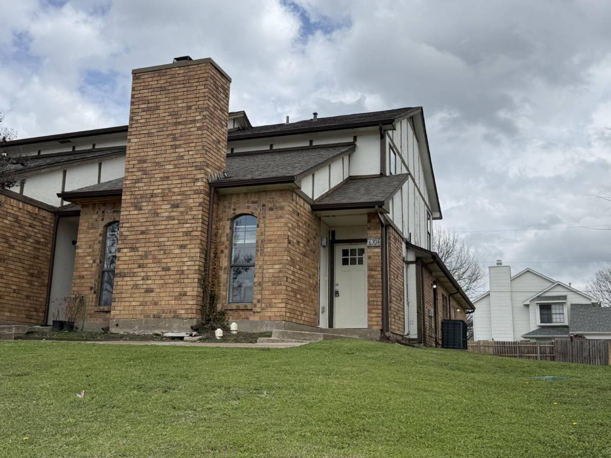 House for rent at 6304 Alissa Dr, Rowlett, TX 75089