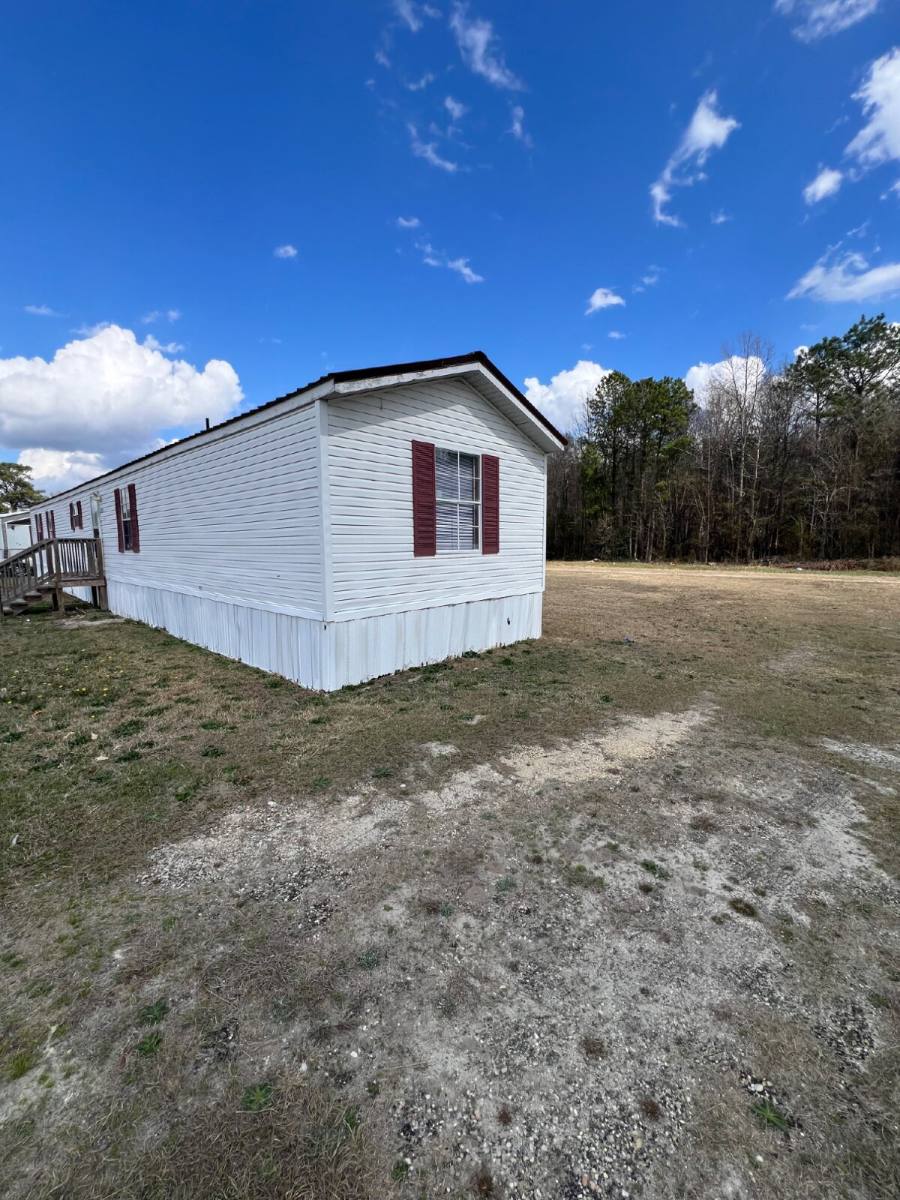 Apartment for rent at 400 Little Dove Rd, Pikeville, NC 27863