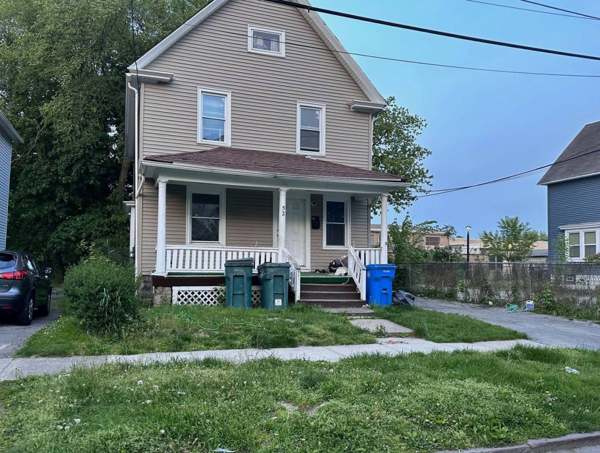 House for rent at 52 Frances St, Rochester, NY 14609