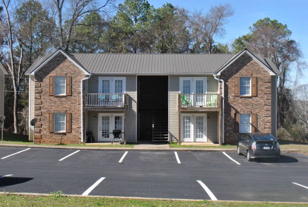 Apartment for rent at 415 Ladiga St, Jacksonville, AL 36265