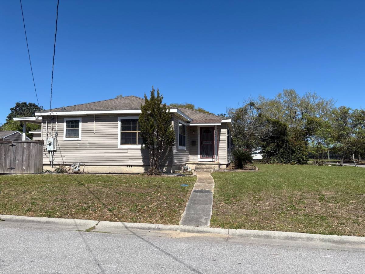 House for rent at 391 Rodeo Dr, Biloxi, MS 39531