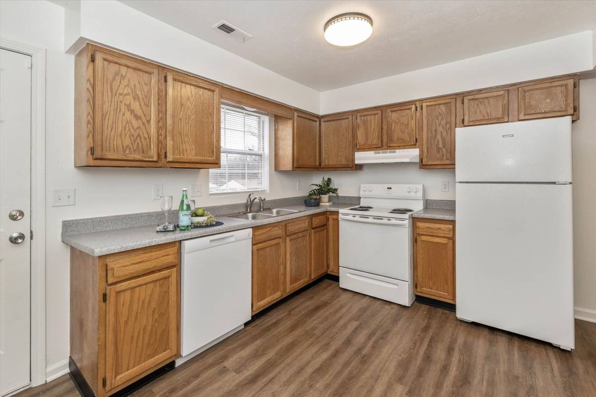 Apartment for rent at 1965 E Main St, Danville, IN 46122