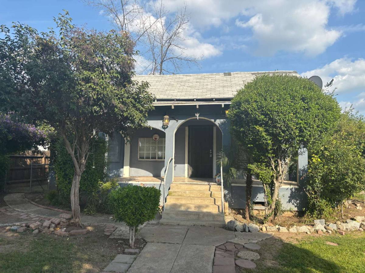 House for rent at 108 Murry, Porterville, CA 93257