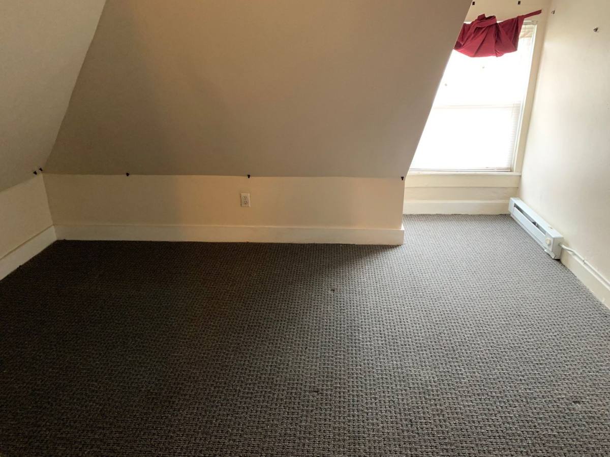 Apartment for rent at 1610 Summit St, Columbus, OH 43201