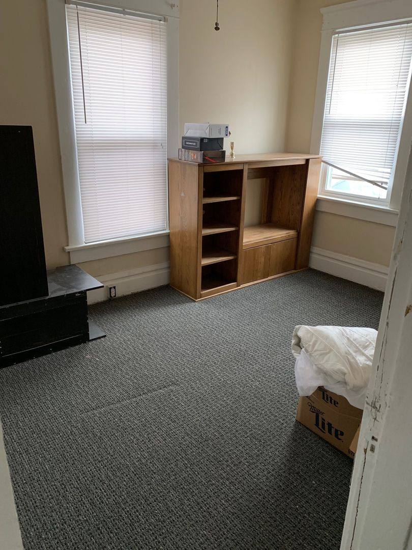 Apartment for rent at 1610 Summit St, Columbus, OH 43201