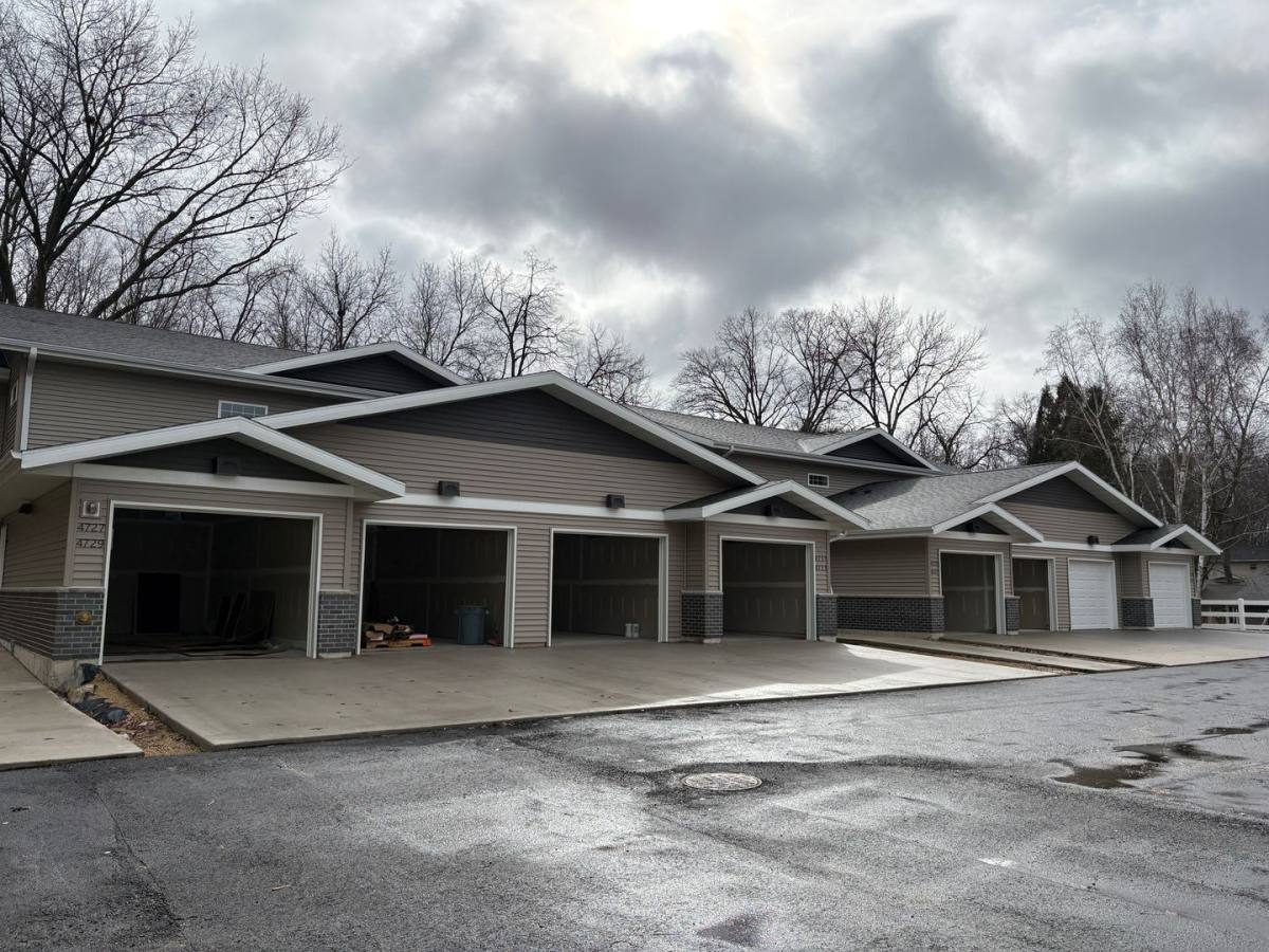 Apartment for rent at 4719 Burma Rd, McFarland, WI 53558