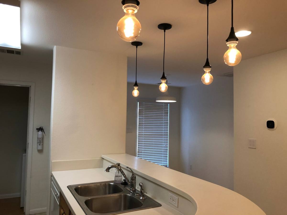 Townhouse for rent at 6900 E Riverside Dr, Austin, TX 78741
