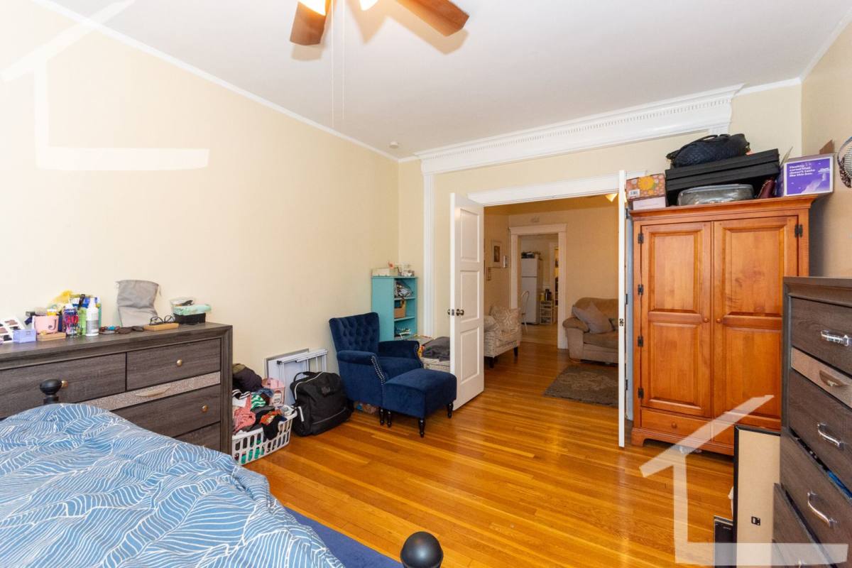 Apartment for rent at 14 Fuller St #2, Brookline, MA 02446