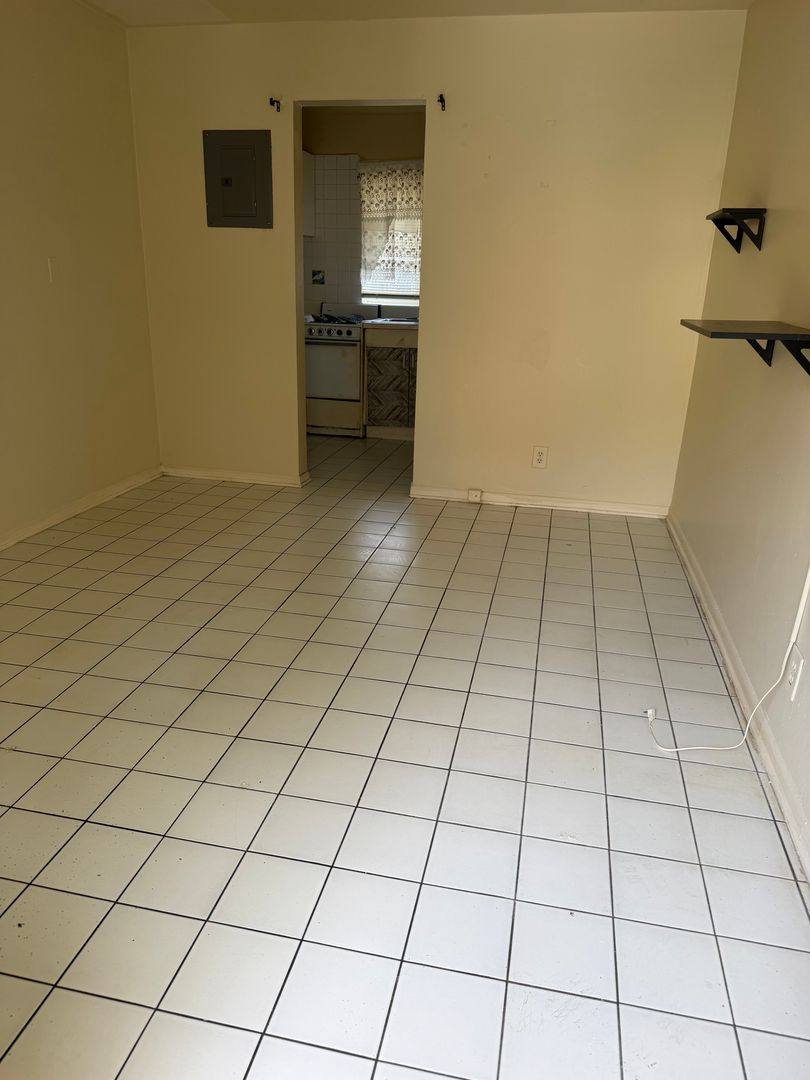 Apartment for rent at 1044 NE 16 Terrace, Fort Lauderdale, FL 33304