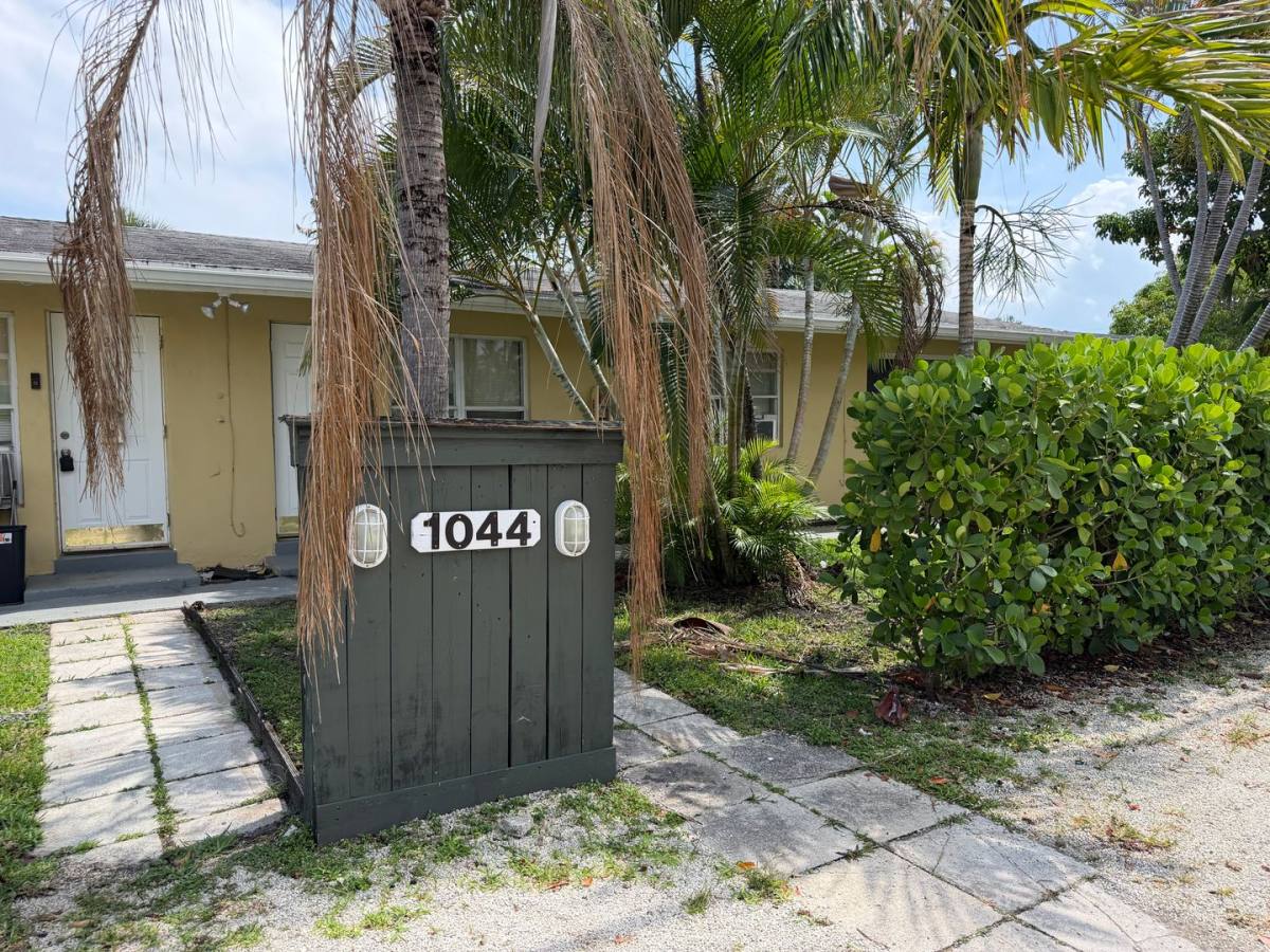 Apartment for rent at 1044 NE 16 Terrace, Fort Lauderdale, FL 33304