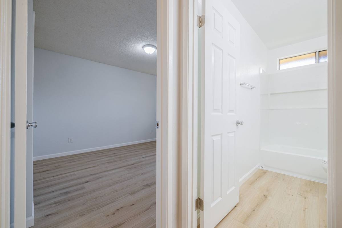 Apartment for rent at 1305 Sylvan Meadows A, Modesto, CA 95355
