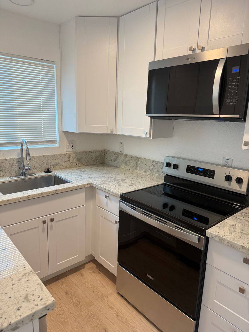 Apartment for rent at 1305 Sylvan Meadows A, Modesto, CA 95355