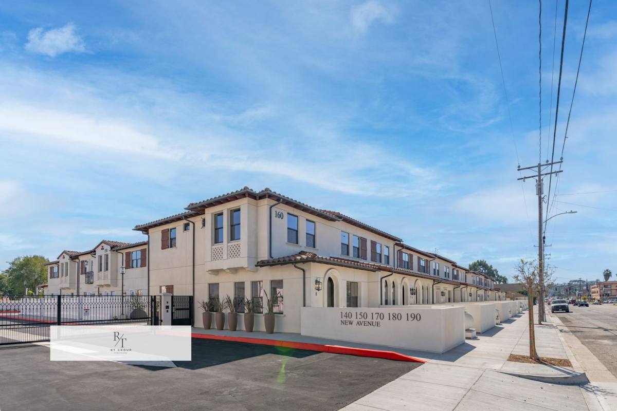 Apartment for rent at 160 N New Ave, Monterey Park, CA 91755