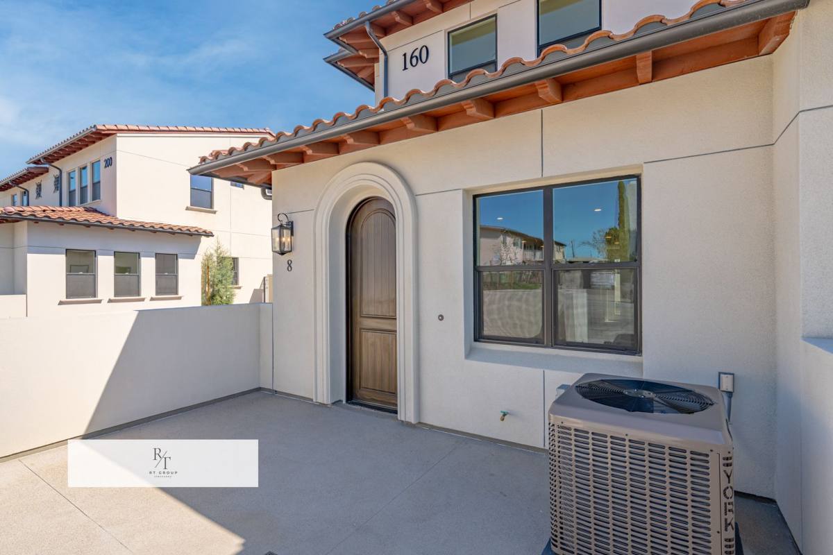 Apartment for rent at 126 N New Ave, Monterey Park, CA 91755