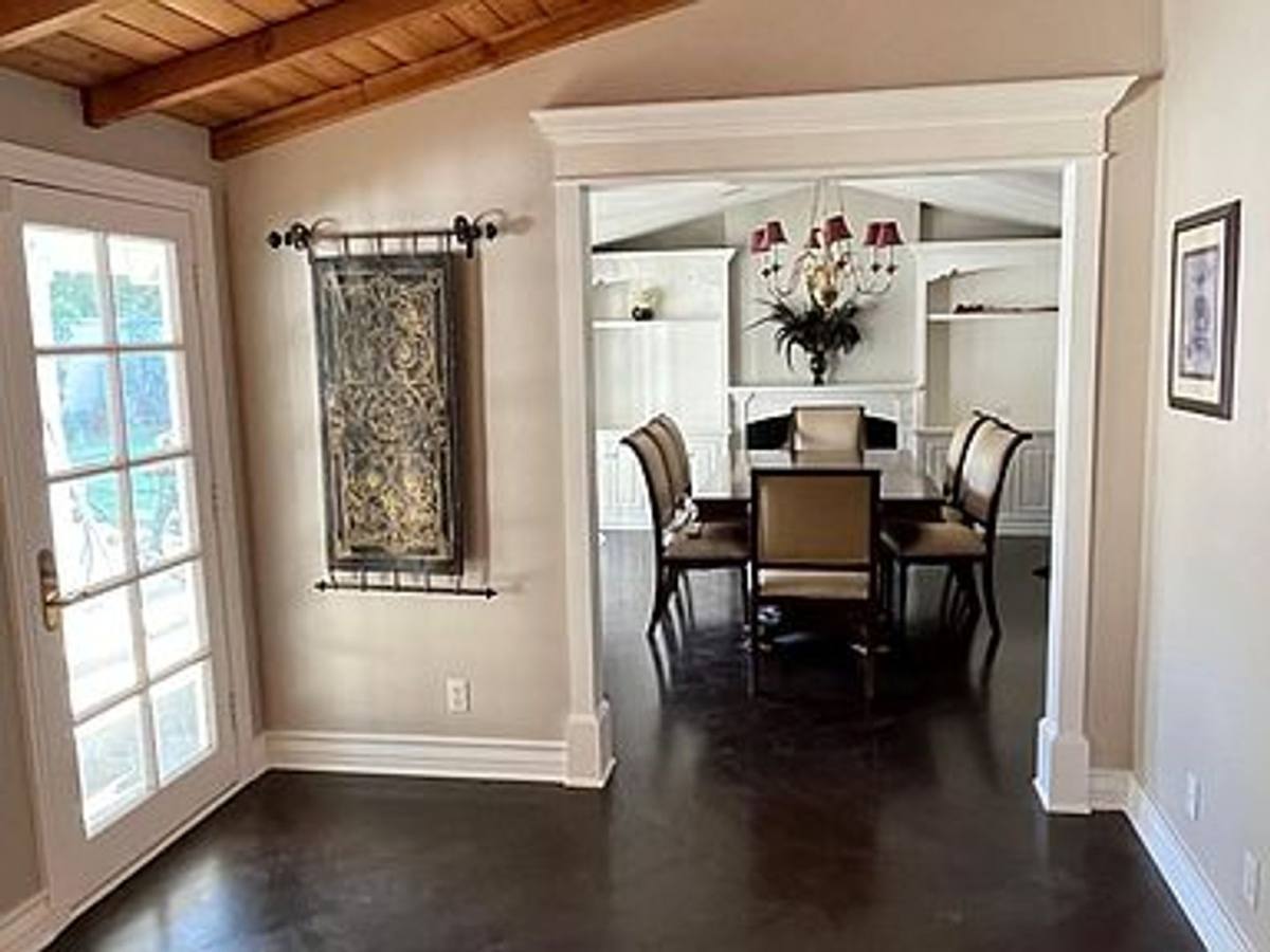 House for rent at 32008 Foxmoor Court, Westlake Village, CA 91361