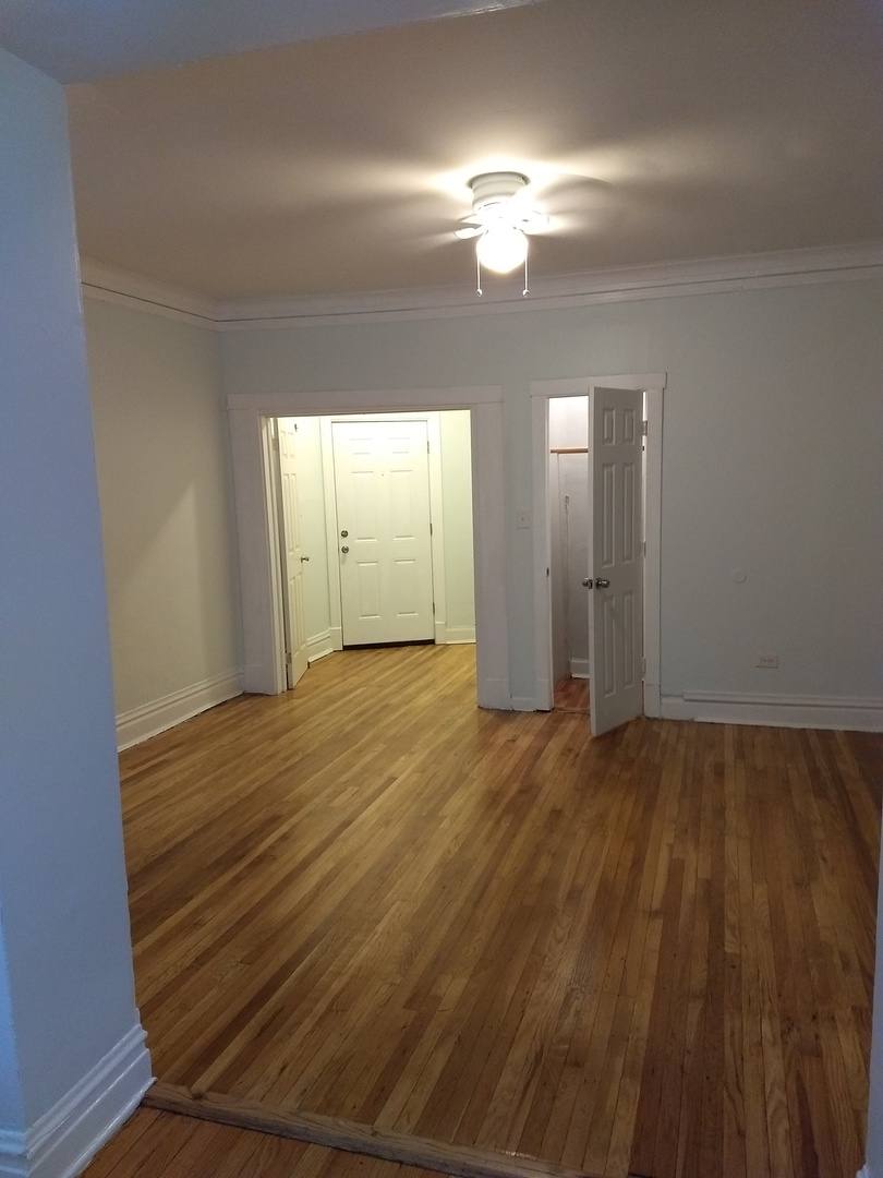 Apartment for rent at 2017 E 72nd St, Chicago, IL 60649