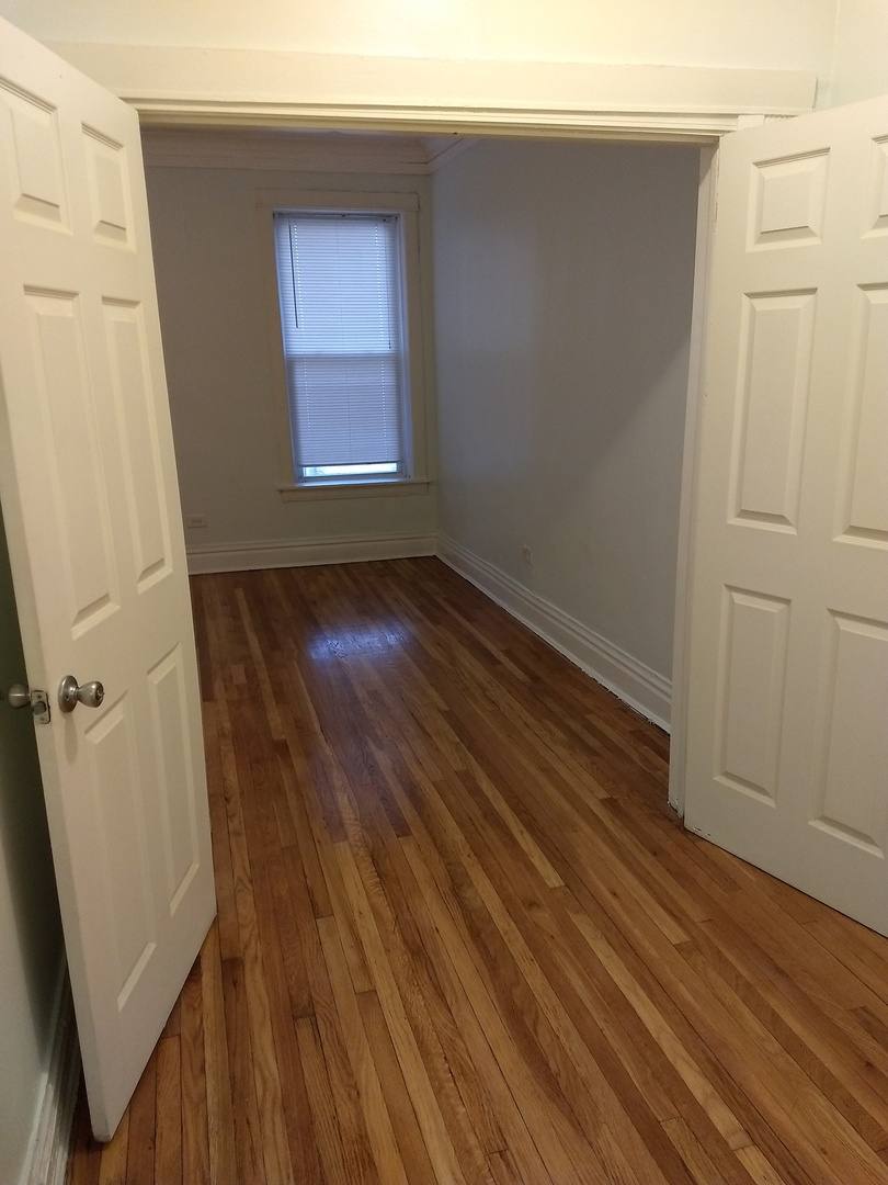 Apartment for rent at 2017 E 72nd St, Chicago, IL 60649