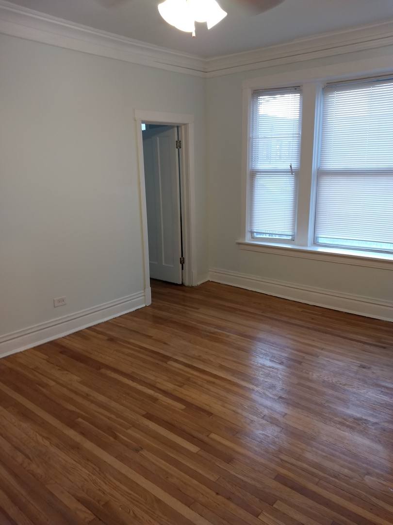 Apartment for rent at 2017 E 72nd St, Chicago, IL 60649