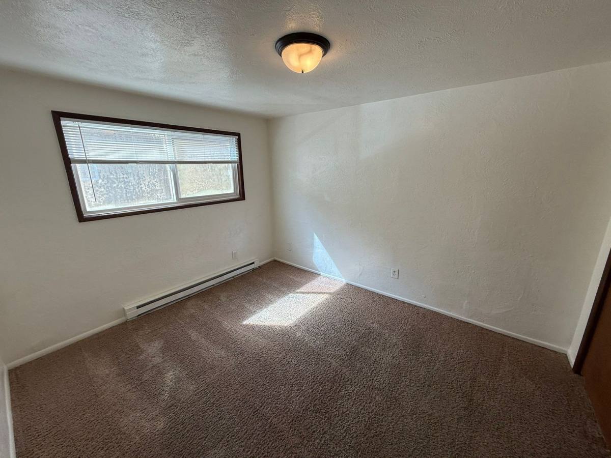 Apartment for rent at 3875 Iberis St NE, Salem, OR 97305
