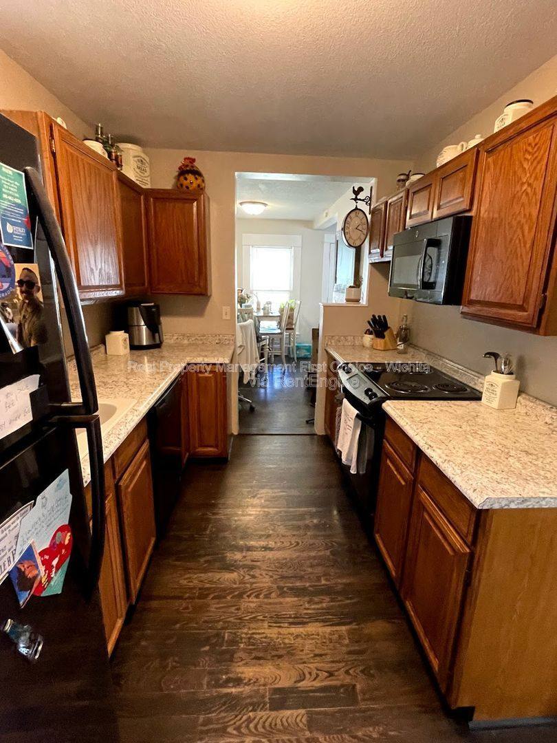 House for rent at 830 S Fern St, Wichita, KS 67213