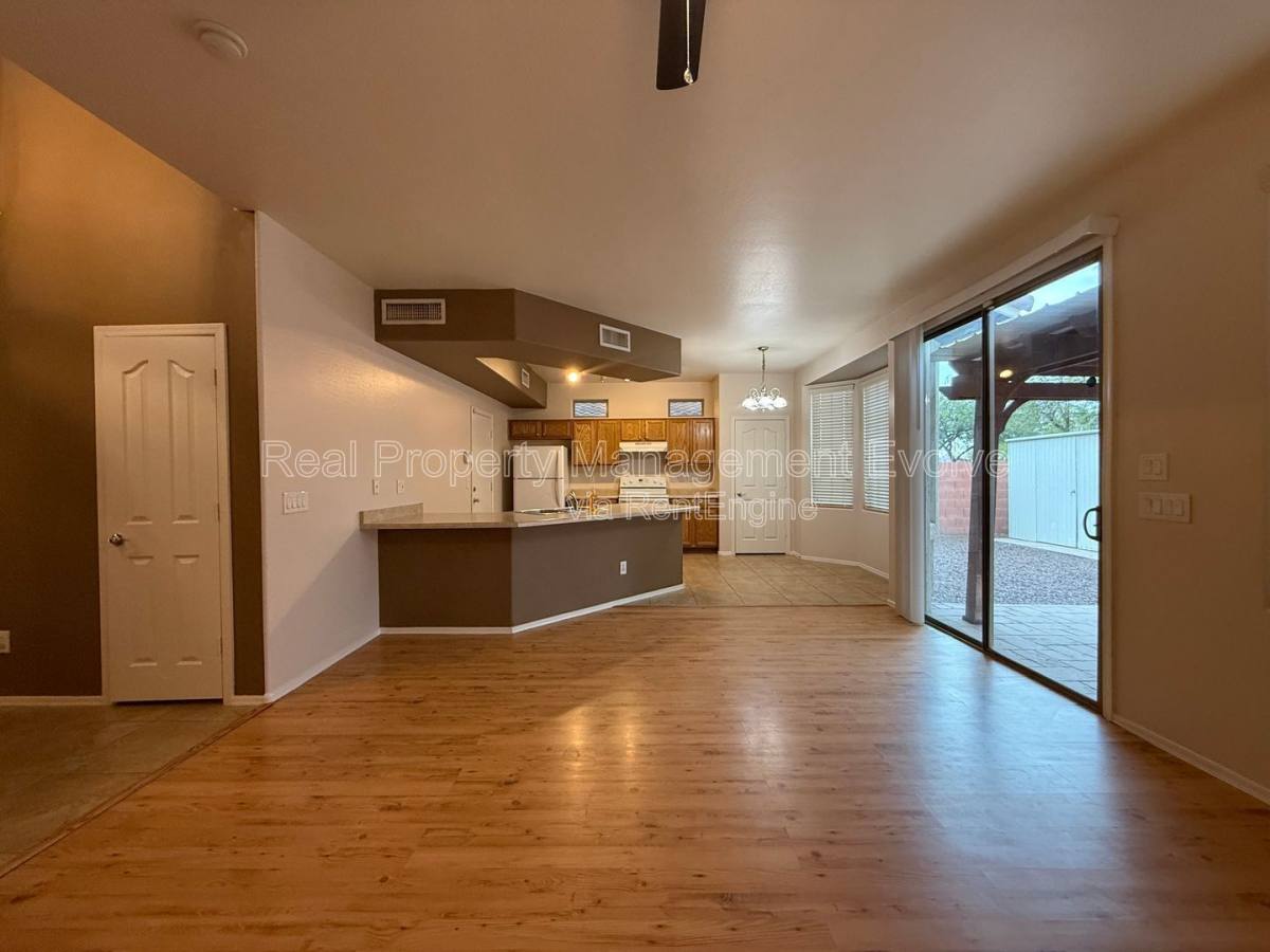 House for rent at 9854 E Escondido Ave, Mesa, AZ 85208