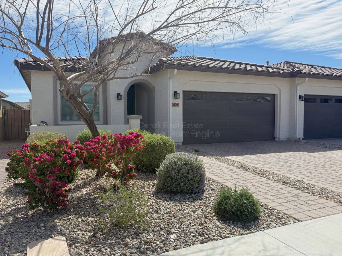 Townhouse for rent at 24795 N 171st Lane, Surprise, AZ 85387
