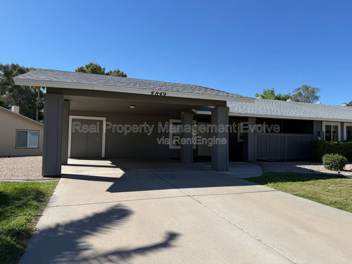 House for rent at 4849 E Lake Point Circle, Phoenix, AZ 85044