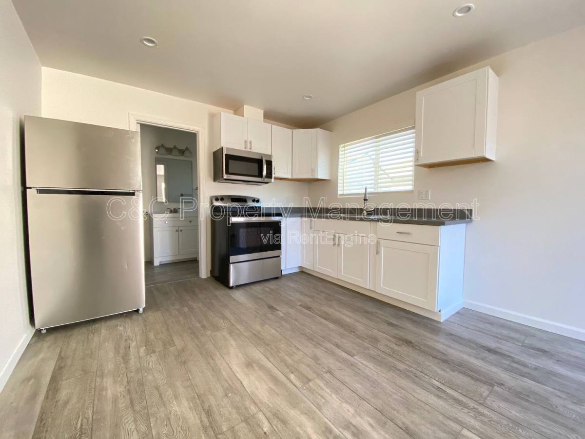 1301 Darwin St #B, Seaside, CA 93955 - Apartment for Rent - Image 3