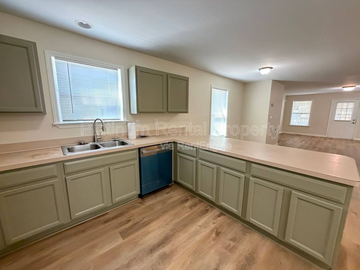 House for rent at 504 Dunbar St SW, Atlanta, GA 30310