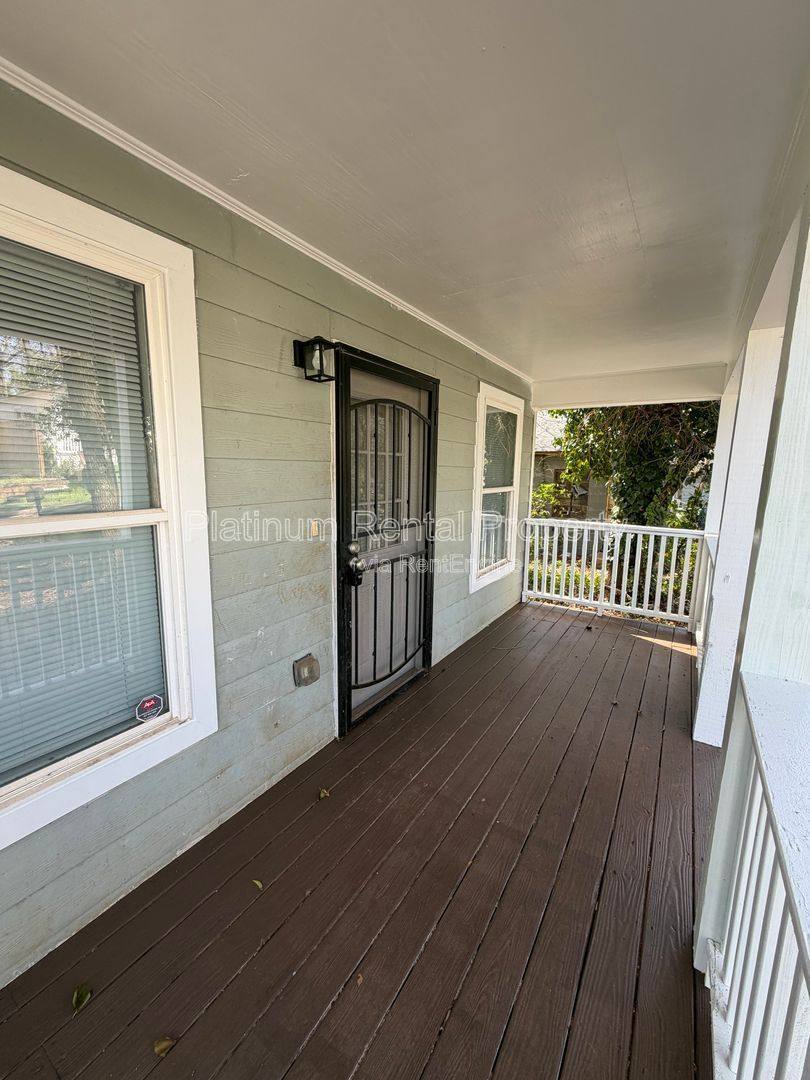 House for rent at 504 Dunbar St SW, Atlanta, GA 30310