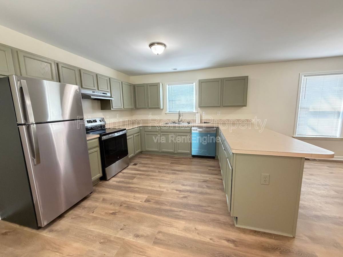 House for rent at 504 Dunbar St SW, Atlanta, GA 30310