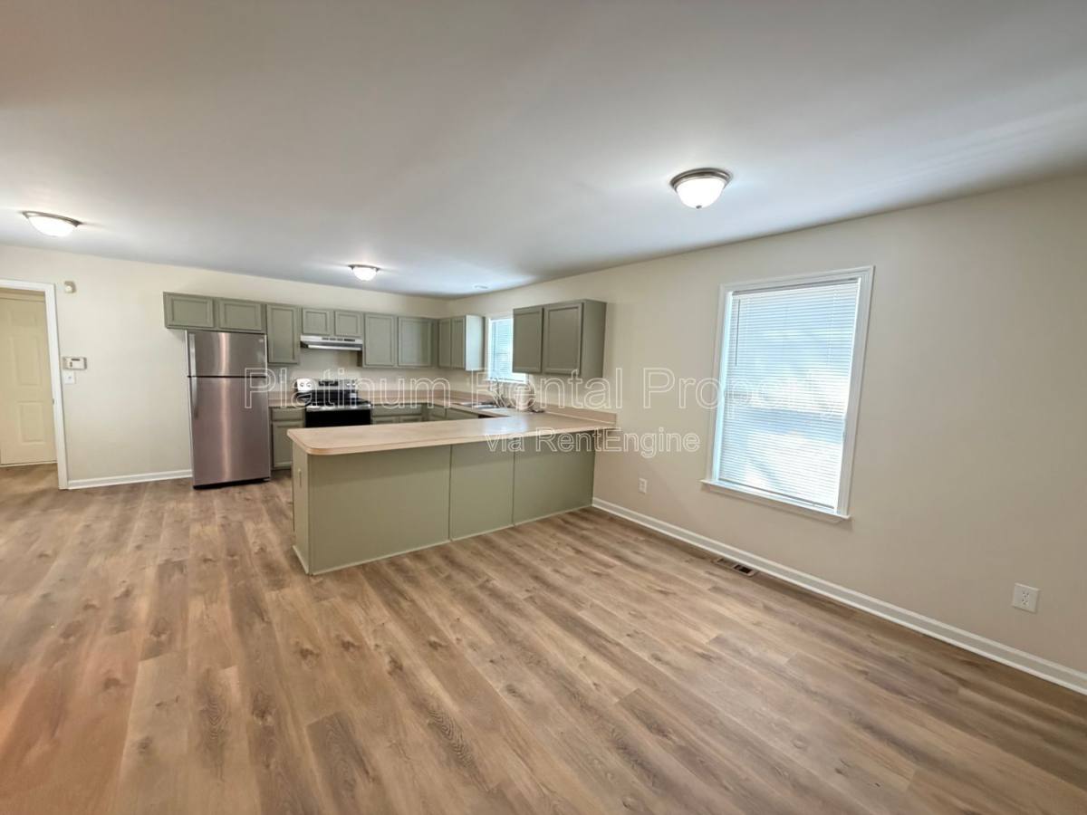House for rent at 504 Dunbar St SW, Atlanta, GA 30310