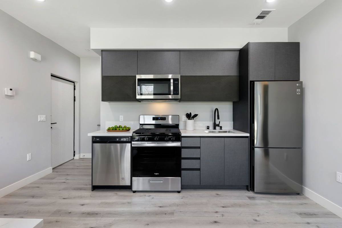 Apartment for rent at 13637 N Fellows Ave #5, Sylmar, CA 91342