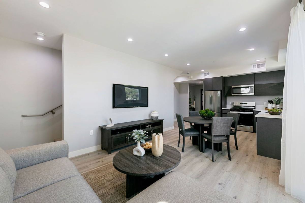 Apartment for rent at 13637 N Fellows Ave #25, Sylmar, CA 91342