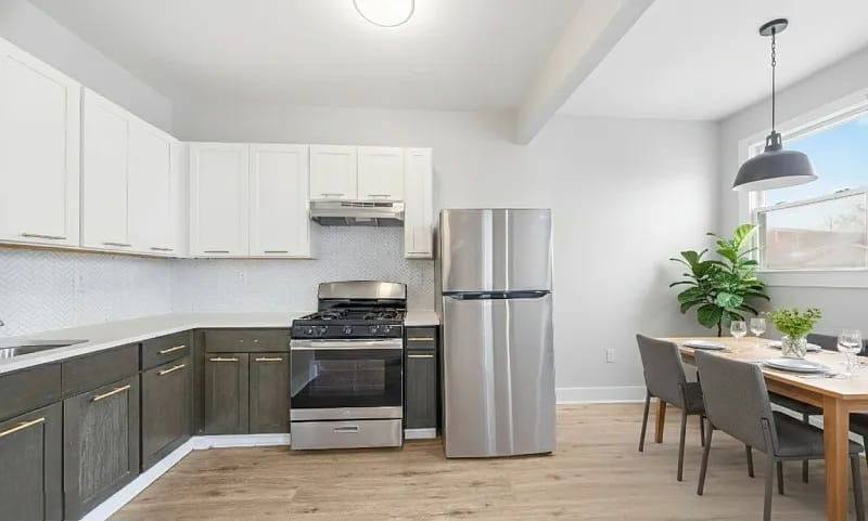 Apartment for rent at 327 S 19th St #2, Newark, NJ 07103