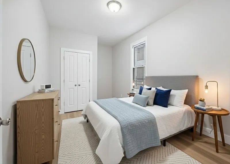 Apartment for rent at 327 S 19th St #2, Newark, NJ 07103