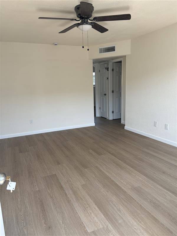 Apartment for rent at 2330 E Ashlan Ave #206, Fresno, CA 93726