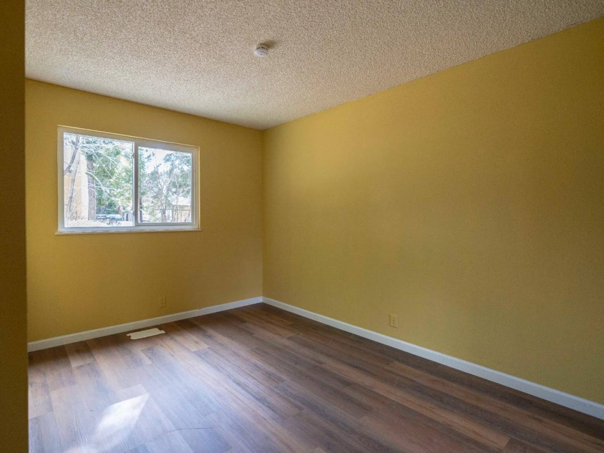 House for rent at 26425 Lake Forest Dr, Twin Peaks, CA 92391