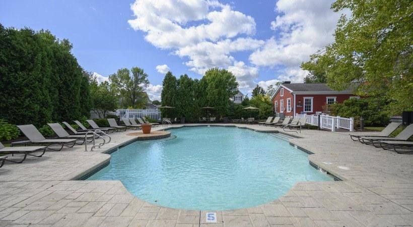 Apartment for rent at 3 Farmhouse Lane, Marlborough, MA 01752
