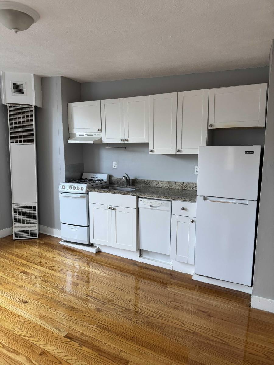 Apartment for rent at 145 Endicott St, Boston, MA 02113