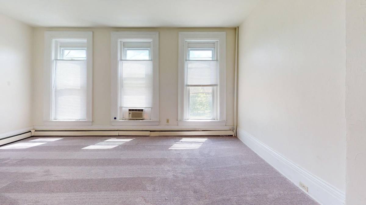 Apartment for rent at 2419 Vine St #3, Cincinnati, OH 45219
