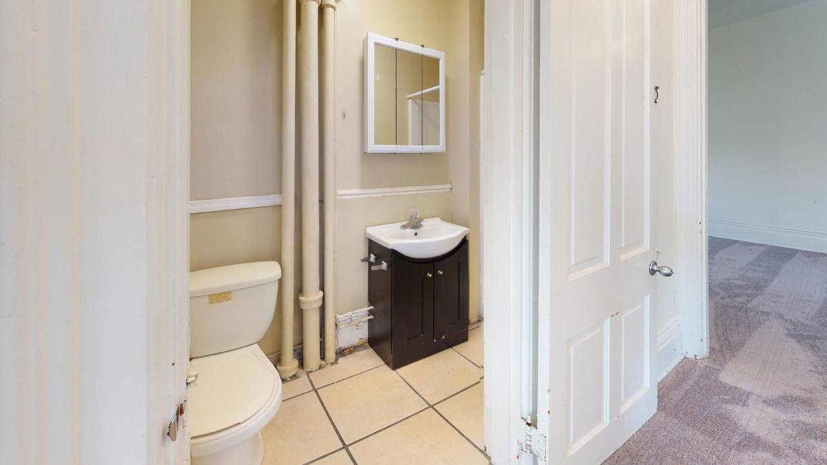 Apartment for rent at 2419 Vine St #3, Cincinnati, OH 45219