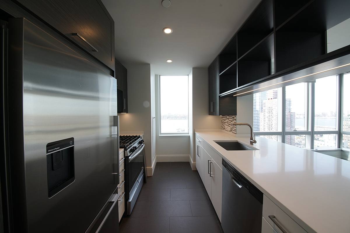 Apartment for rent at 555 10th Ave #20AA, New York, NY 10018