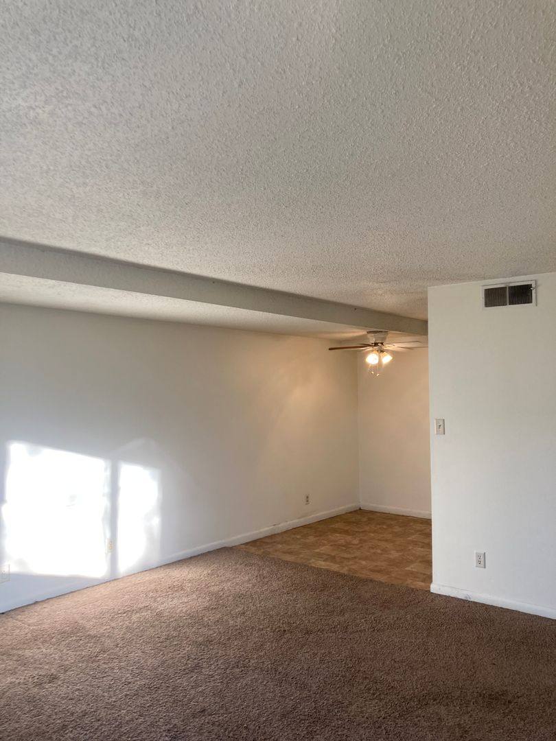 Apartment for rent at 1804 16th St, Rock Island, IL 61201