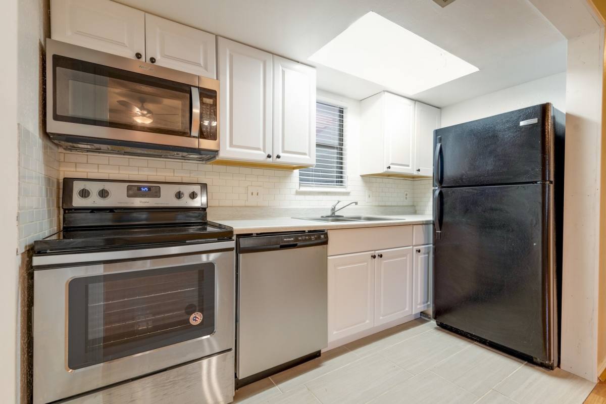 Condo for rent at 706 W 22nd St, Austin, TX 78705