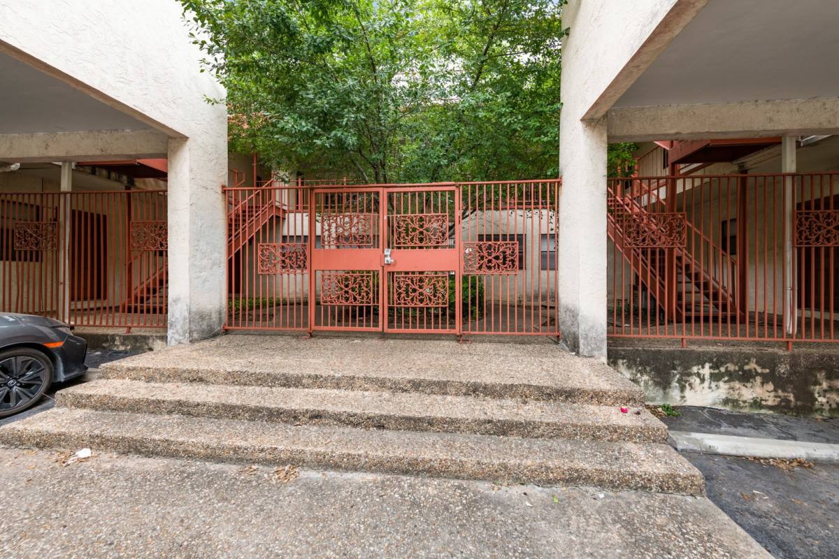 Condo for rent at 706 W 22nd St, Austin, TX 78705