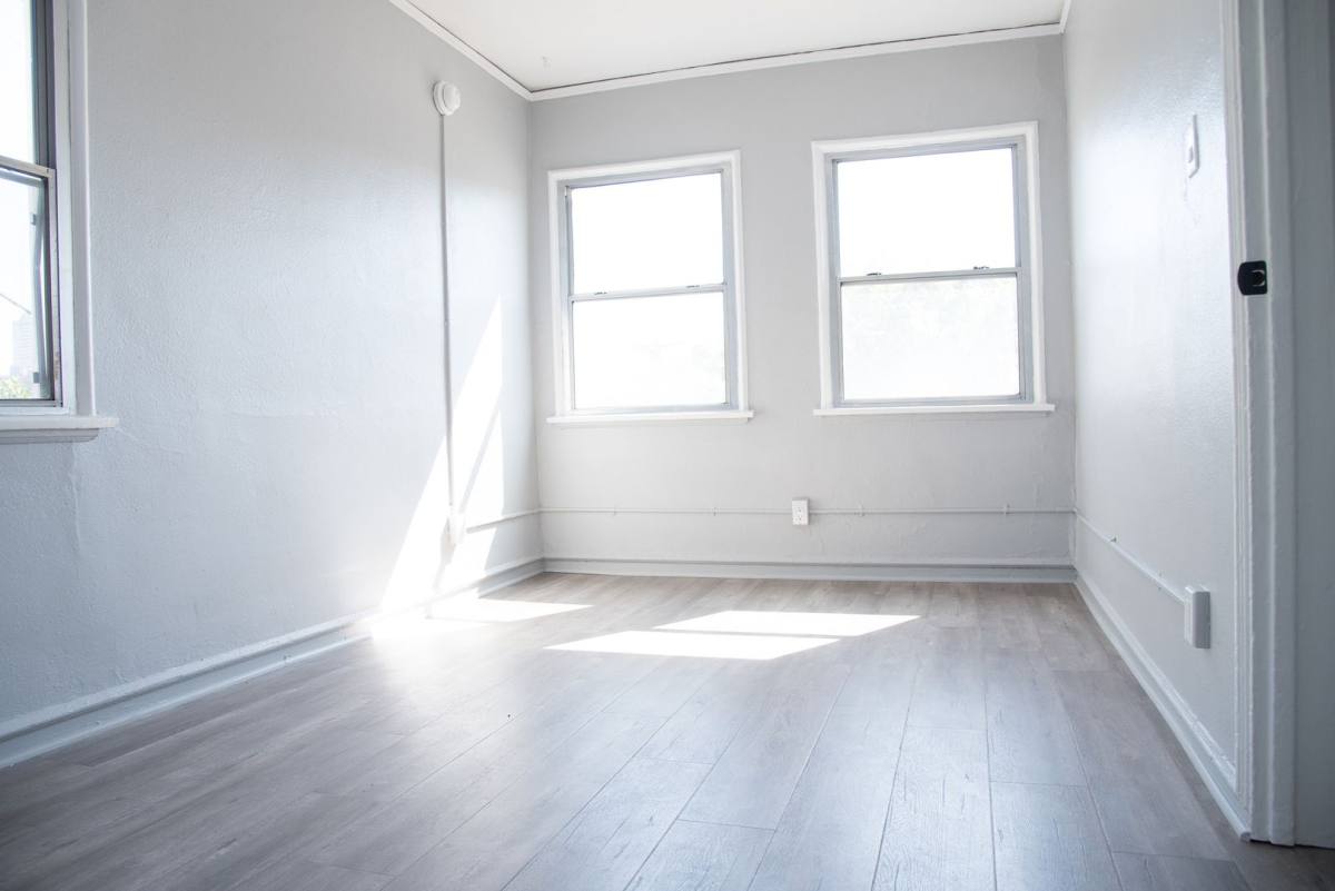 Apartment for rent at 372 Loma Ave, Los Angeles, CA 90017