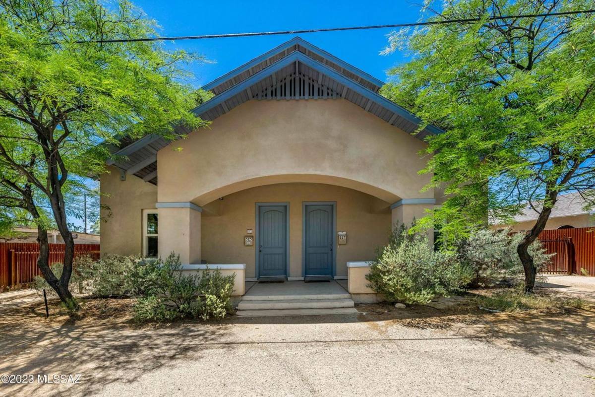Townhouse for rent at 527 N Jacobus Ave, Tucson, AZ 85705